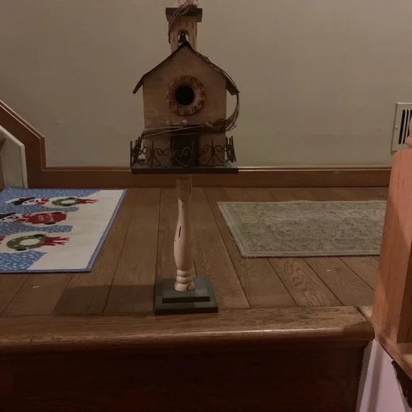 Rustic Wooden Birdhouse with Heart Accents - Picture 7 of 7